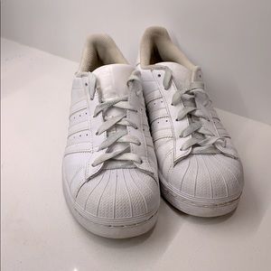 White Adidas Superstar